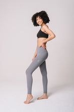 Load image into Gallery viewer, AGLO High-rise waistband pockets Legging
